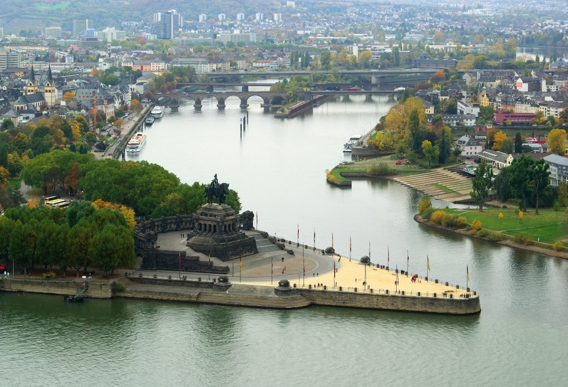 Das Deutsche Eck Niederwalddenkmal.de Alles Rund um das Niederwalddenkmal Das Deutsche Eck Niederwalddenkmal.de Alles Rund um das Niederwalddenkmal