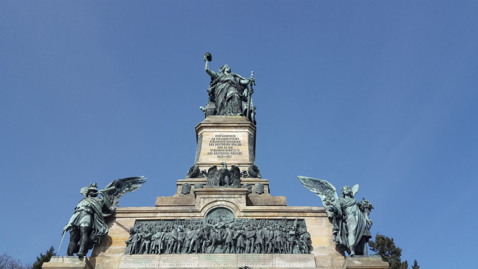 Herzlich Willkommen auf Niederwalddenkmal.de Niederwalddenkmal.de